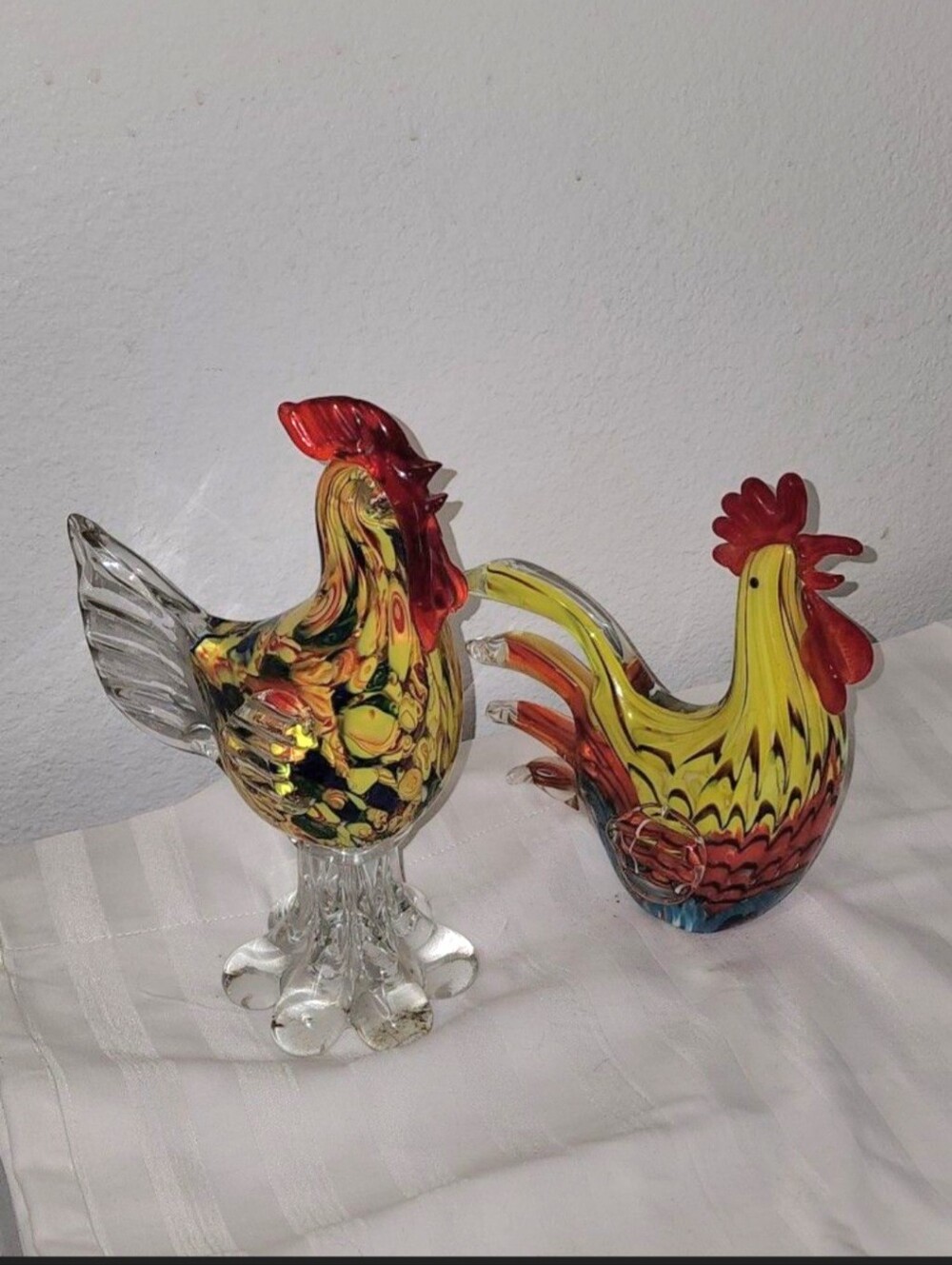 Roosters Art Glass Yellow & Red Glass Rooster Sculpture - Unbranded